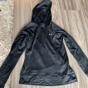 Under armour hooded long sleeve shirt